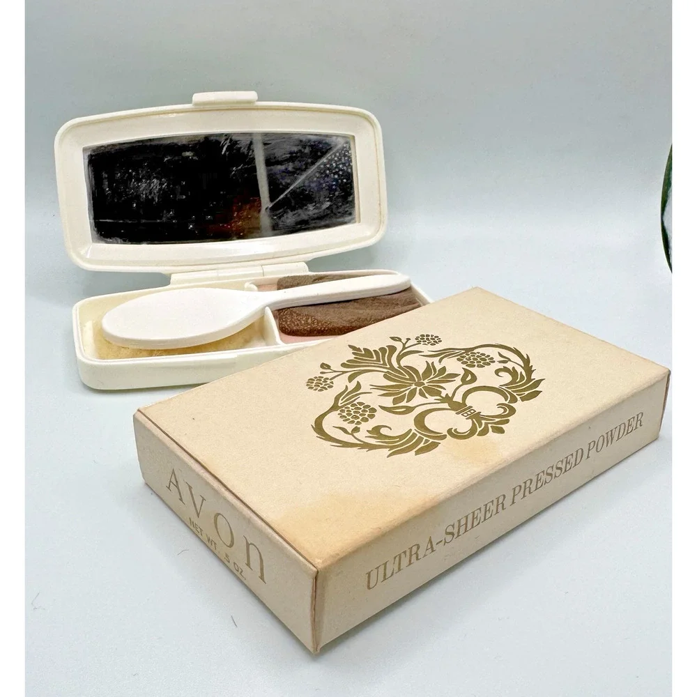 Vintage Avon 1960s Ultra-Sheer Compact Mirror Pressed Powder Mirrored